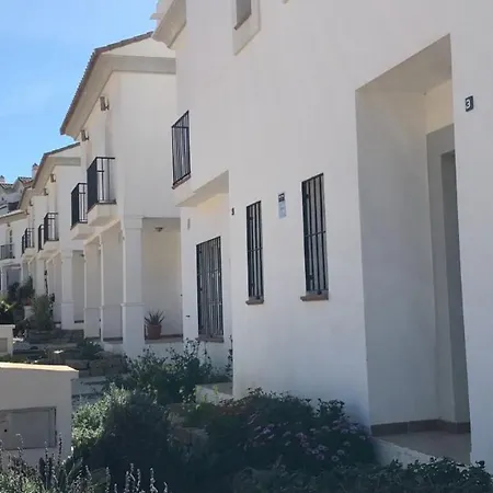 Villa Townhouse With Spectacular Views Of Gibraltar *